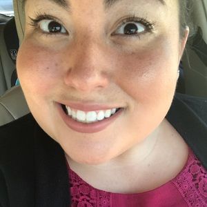 Meet your Posher, Kelley